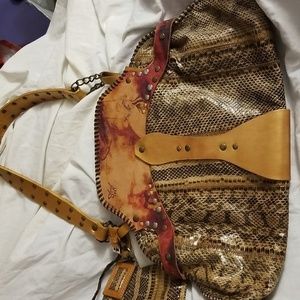 Sharif purse